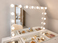 Miroir LED Bluetooth 15 Ampoules - Eclairage Réglable - Maison Chanel Paris